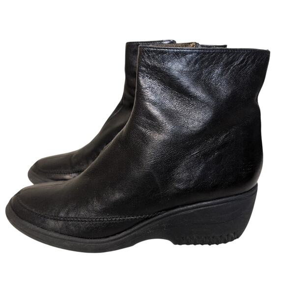 Via Spiga Leather Wedge Ankle Boots Women 10 Minimalist Capsule Classic Office - Picture 1 of 7